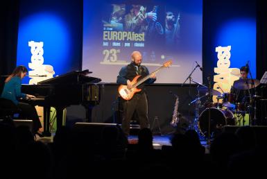 poze 8 zile de 100 jazz europafest bucharest international jazz com