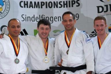 poze campionatul international de judo veterani