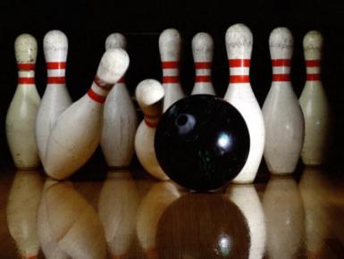 poze concurs de bowling la brasov