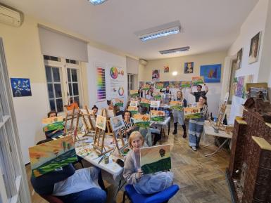 poze creative sunday la sediu