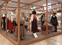 poze expozitie permanenta patrimoniu textil 