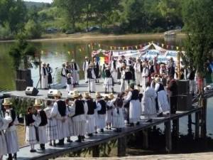 poze festivalul de la oteloaia