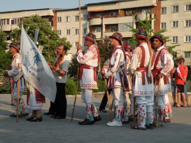 poze  festivalului interna ional de folclor calu ul romanesc 