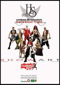 poze halloween night with flamingo boys