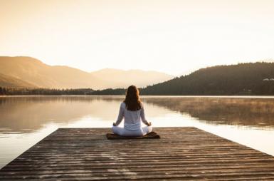 poze introducere in practica si teoria meditatiei vipassana