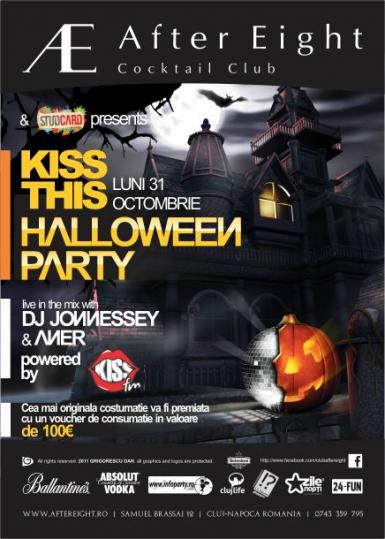 poze kiss this halloween party in after eight