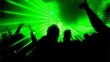 poze petrecere disco in kaos klub resita