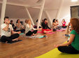 poze curs introductiv de yoga traditionala