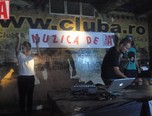 suie paparude in club a 9