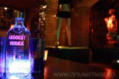 club opium stage